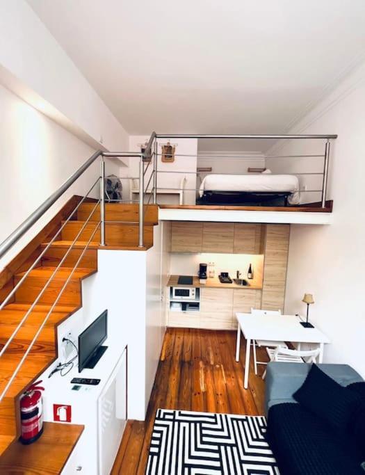 Lisbon Lovely Mezzanino Studio Close To Lx Factory Экстерьер фото