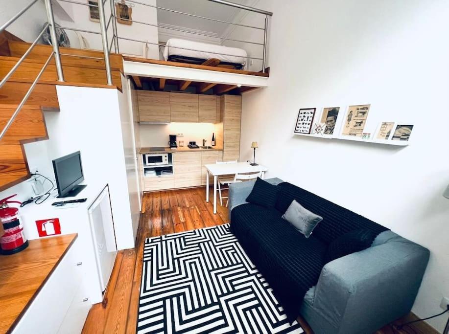 Lisbon Lovely Mezzanino Studio Close To Lx Factory Экстерьер фото